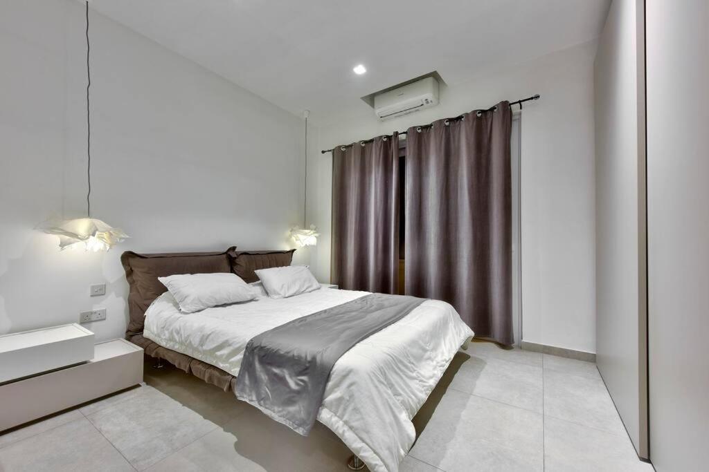 Modern 3 Bed & 2 Bth Apt Sliema Exterior foto
